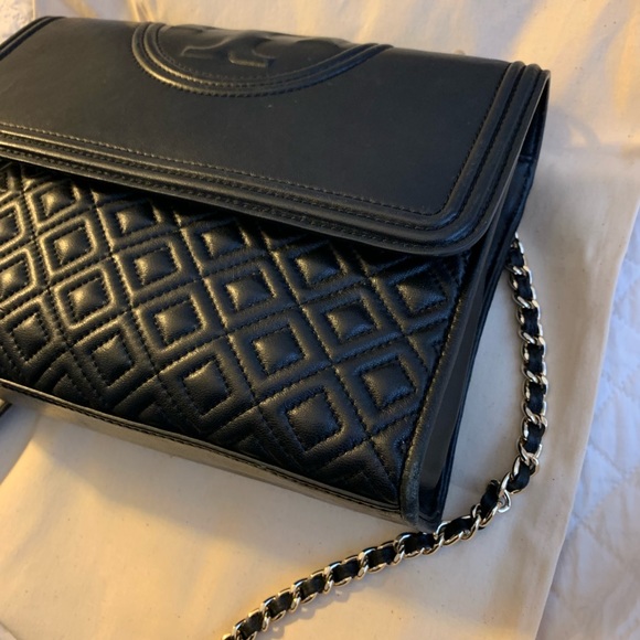 Tory Burch Taylor Satchel - Picture 3 of 6